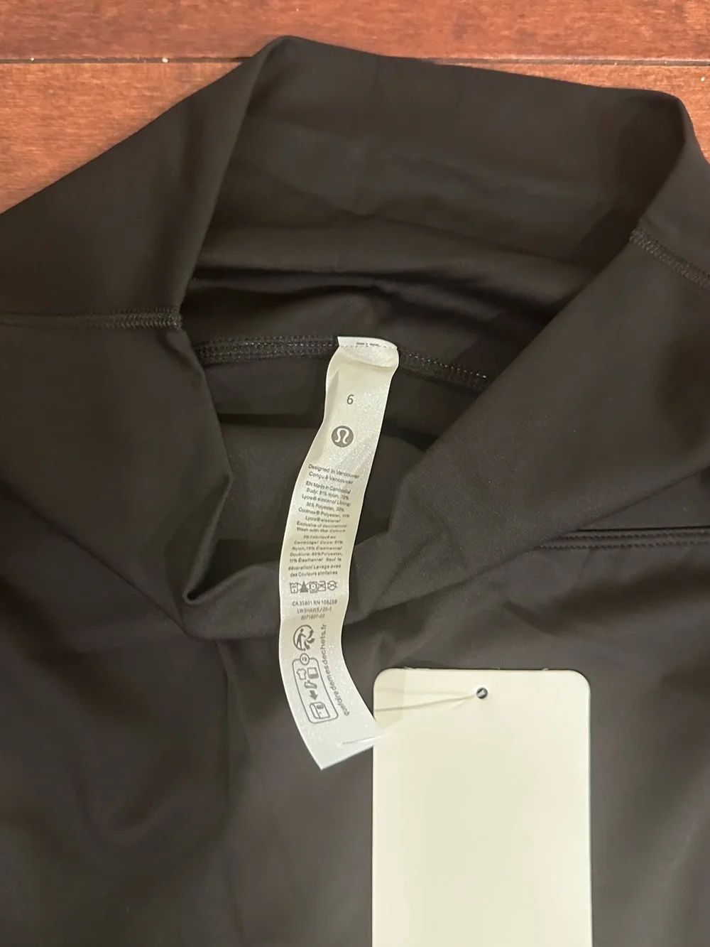 lululemon athletica Black Zip Jacket and High-Rise Leggings Set with Gold Accent - Picture 6 of 6